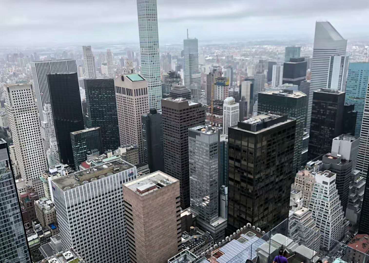 夏令营历界图片，外教与学生合影